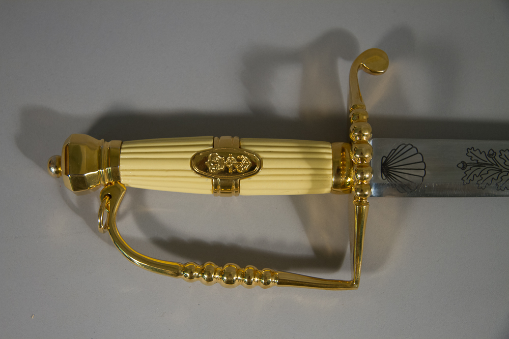 British Naval Officer's Sword - Click Image to Close