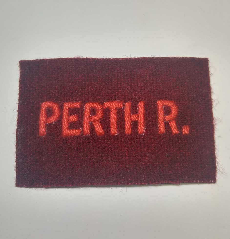 Crest: Perth Regiment - Click Image to Close