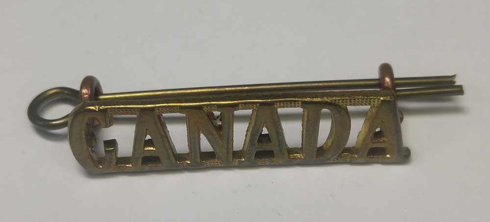Badge: Canada, Single