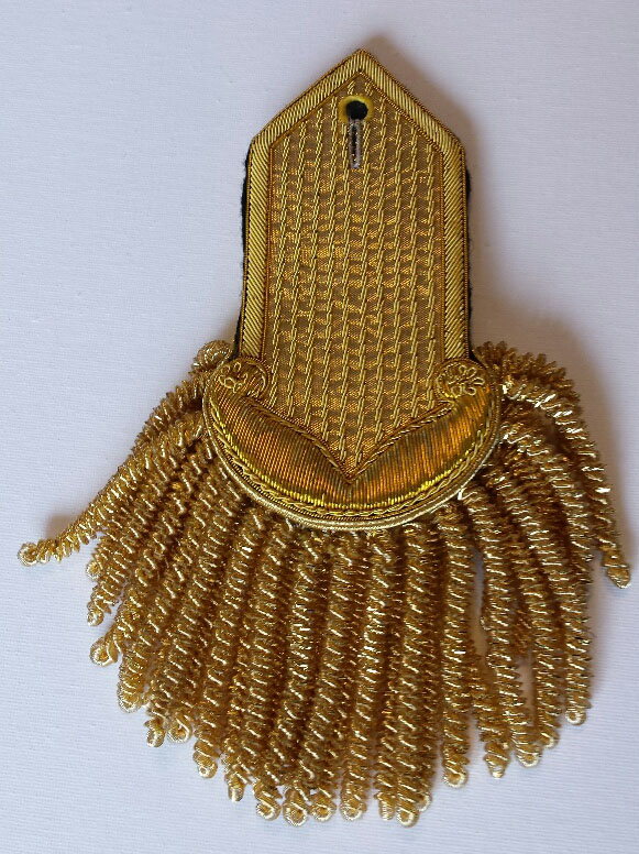 Epaulette, Gold, Cyma Curve/Pointed