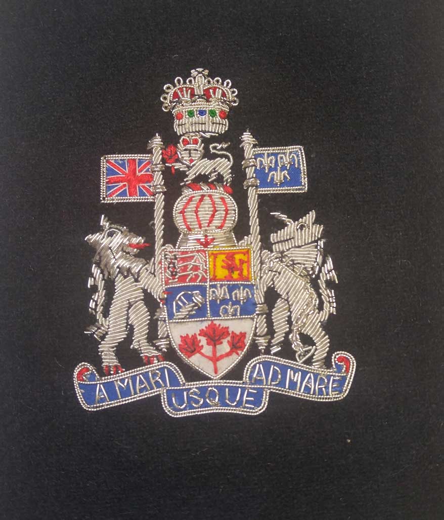 Crest: Royal Coat of Arms of Canada