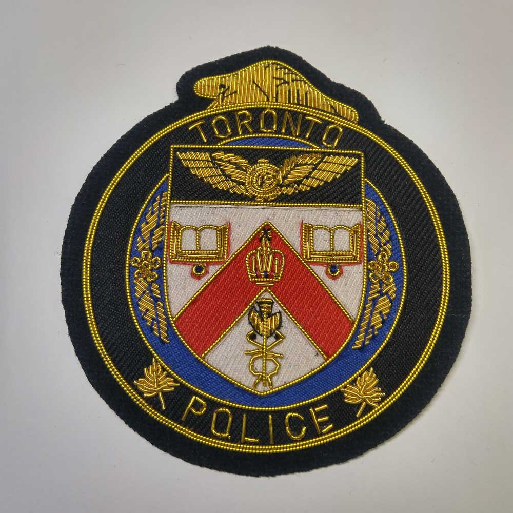 Crest: Toronto Police - Click Image to Close