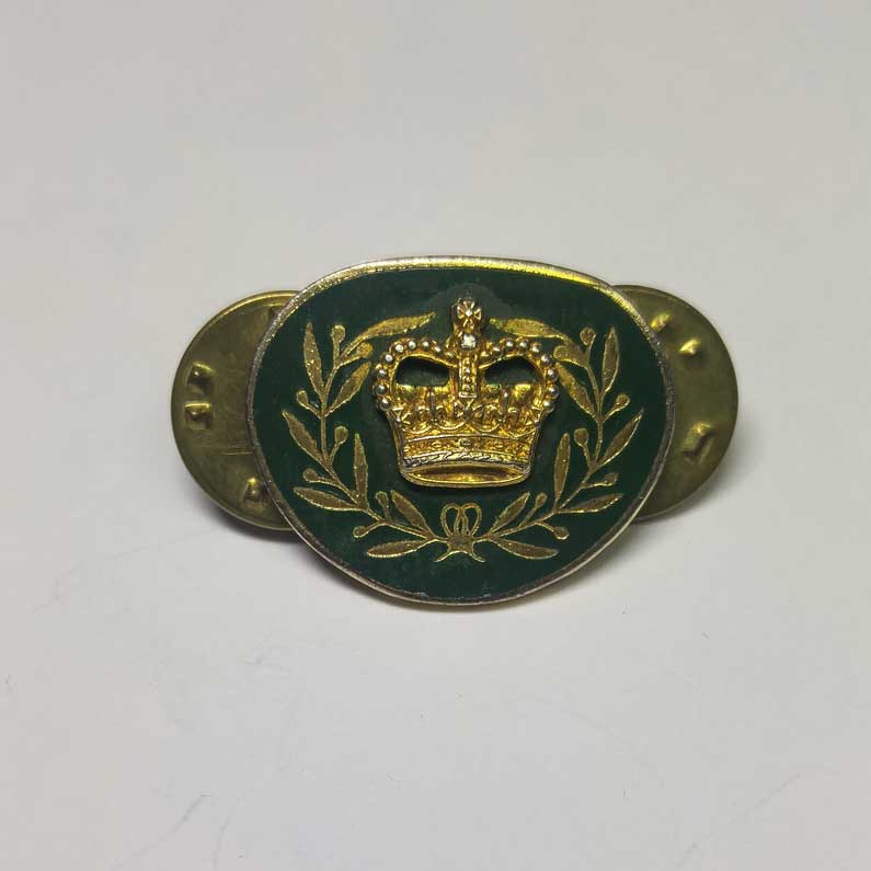 Lapel Pin: Crown & Wreath, Master Warrant Officer - Click Image to Close