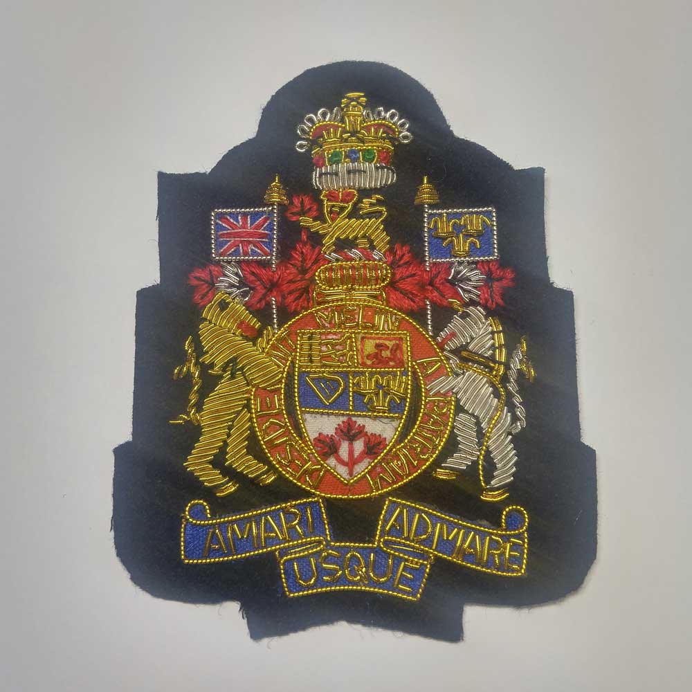 Coat-of-Arms: Canada, Chief Warrant Officer, Blue Backing - Click Image to Close